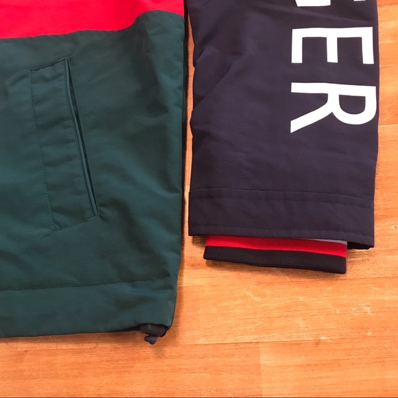 TOMMY HILFIGER Brant Flag Windbreaker - Picture 9 of 12